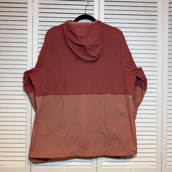 Reel Life Womens Mesh Lined Hooded Windbreaker - Picture 4 of 5